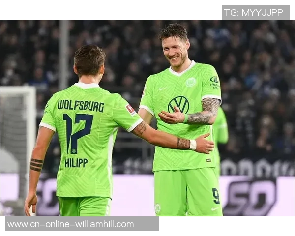 沃尔夫斯堡主场迎战沙尔克04全力争胜的激烈对决